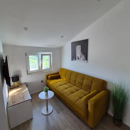 Apartman Katarina's Brand New For 2 Zaglav