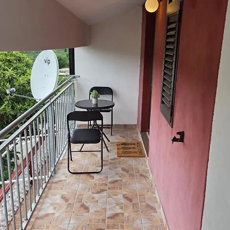Katarina's Brand New For 2 Apartman *