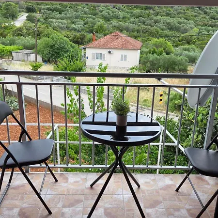 Apartman Katarina's Brand New For 2 Zaglav